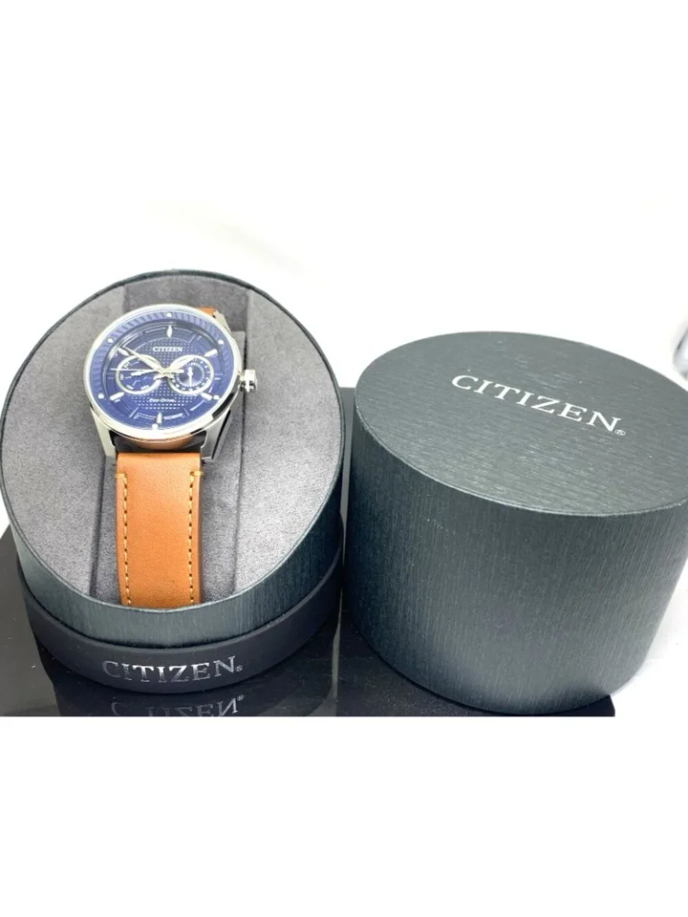 Citizen men watch